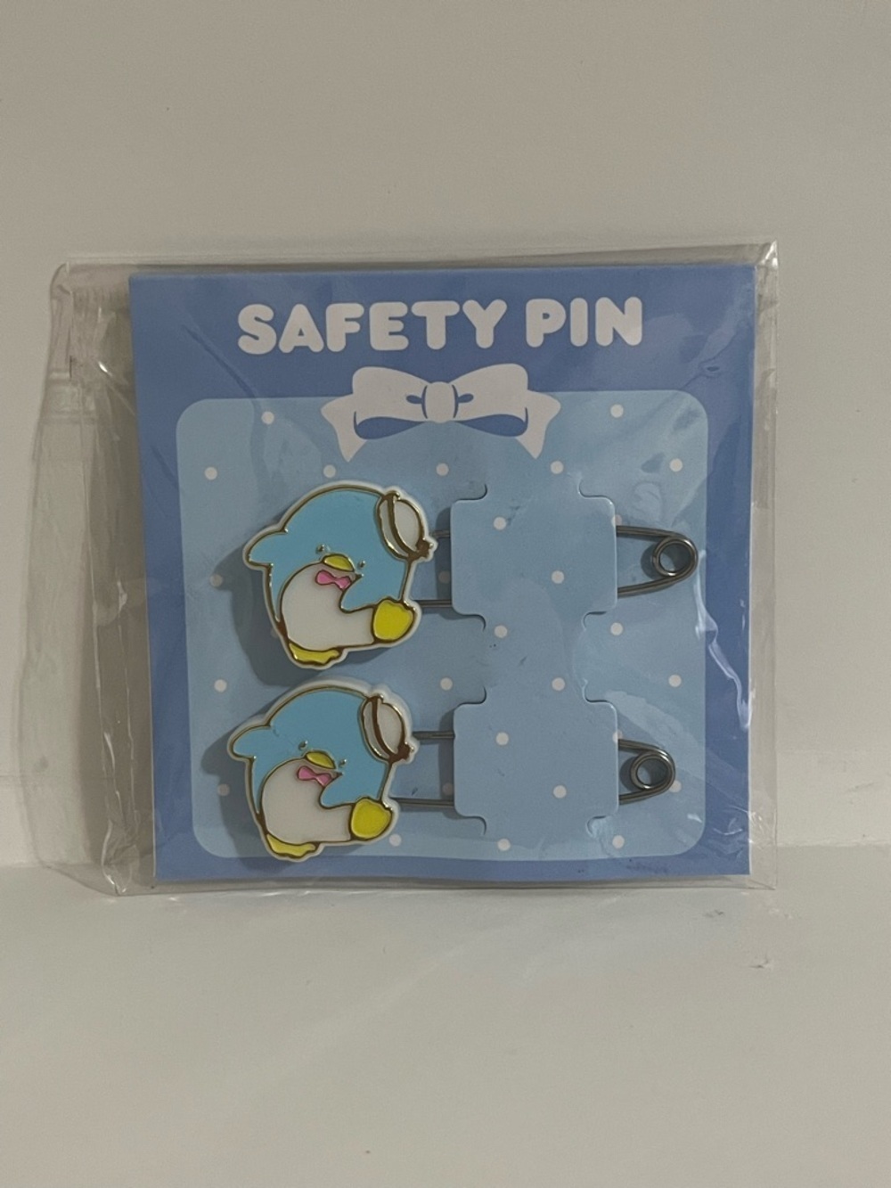 2021 Tuxedo Sam Safety Pin Set